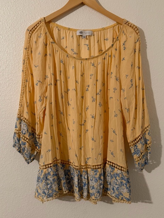 Fever Tops - Fever Yellow Floral Peasant Blouse with Blue Trim Size 2X